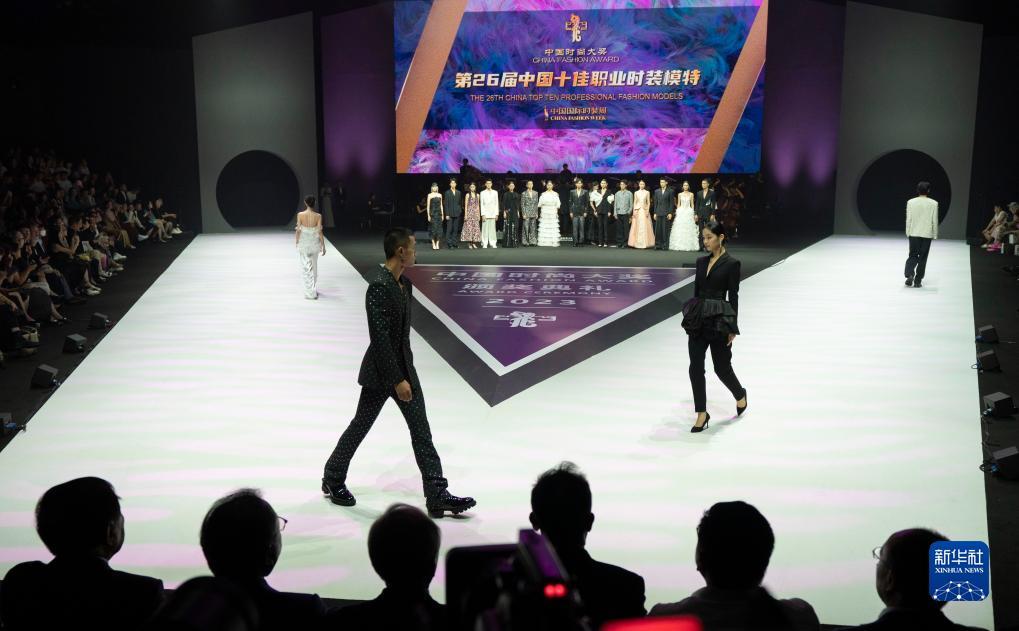 奔驰宝马游戏